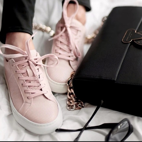 New GREATS Royale Perforated W - Picture 1 of 13